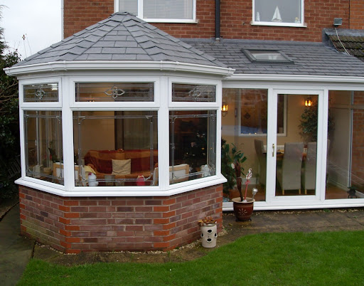 P SHAPED CONSERVATORY 4